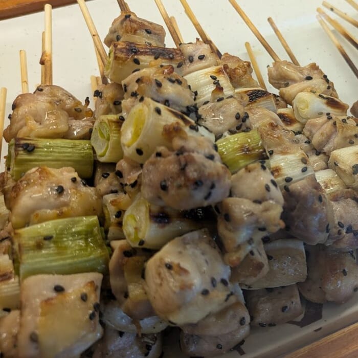 群馬のソウルフード 鳥めし弁当で人気の鳥めし本舗　登利平 店舗でいただく鶏料理もやはり絶品だった！