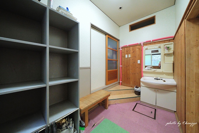本州最北の温泉郷で過ごす非日常！ 下風呂温泉「つぼた旅館」の乳白色硫黄泉と新鮮海の幸で温泉三昧【青森】