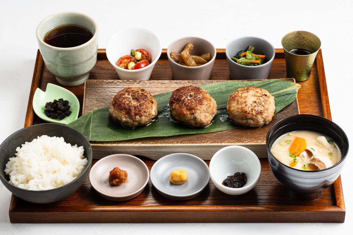 発酵食の魅力にハマる！ 万博で人気を博した「醗酵食堂 Hasshoku」が梅田にオープン！