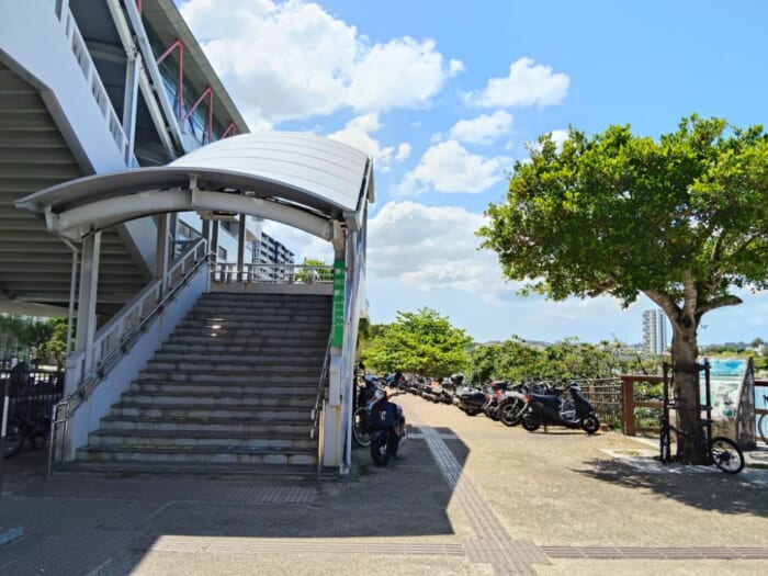 那覇空港から10分で行ける沖縄のパワースポット―南国感満載の「沖宮」で癒やし体験