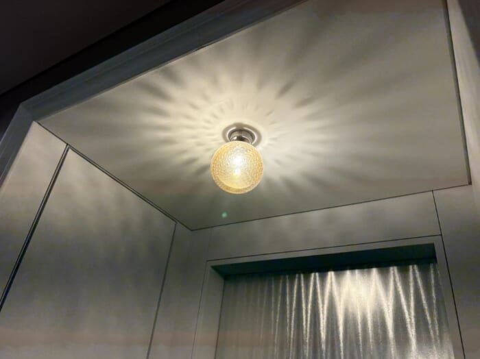 本と朝を味わう旅。ところざわサクラタウンの「IN THE LIBRARY hotel and books TOKOROZAWA」