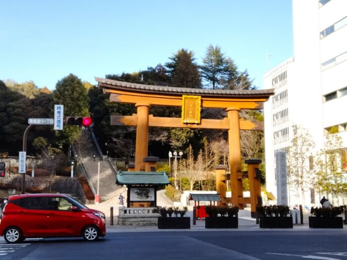ギョウザの街・宇都宮のど真ん中にあるパワースポット―二荒山神社