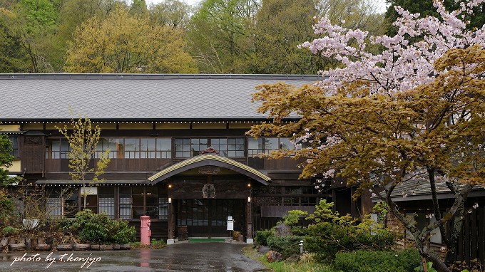 【青森・蔦温泉】生まれたての湯が「足元から湧き出す」神秘！ 温泉専門家が感動した“究極の3つの湯”をご紹介