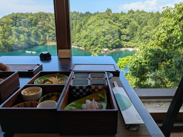 ここでしか出来ない！ 絶景ホテル 九十九湾 百楽荘で過ごす釣り三昧の楽しみ方！　