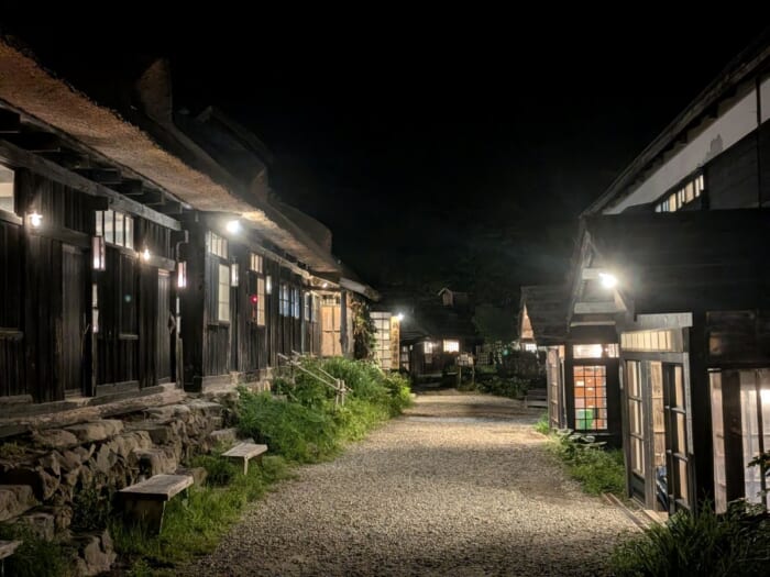 乳頭温泉郷「鶴の湯」を送迎付きで夜利用できる宿があるって知ってた！？