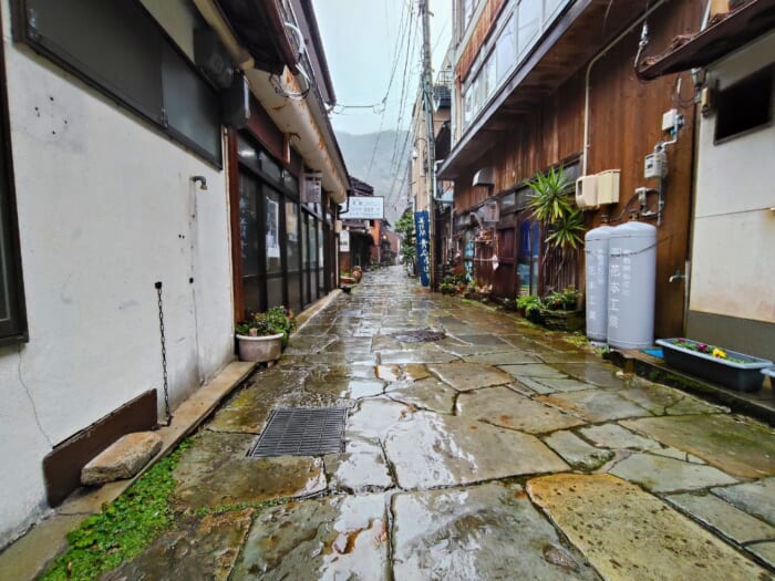出雲大社とダブル参拝で開運度倍増！？ 島根のえびす様総本山―美保神社