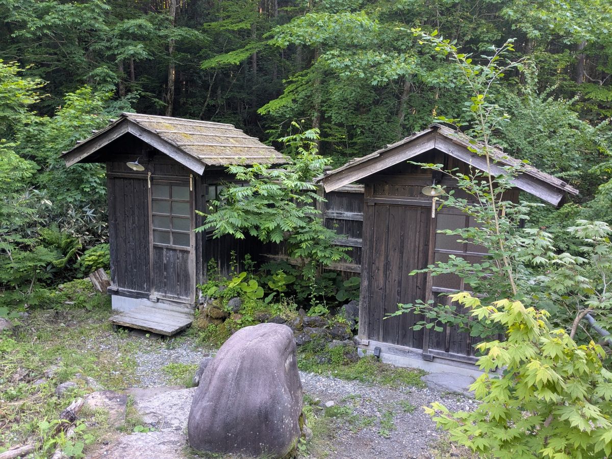 乳頭温泉郷「鶴の湯」を送迎付きで夜利用できる宿があるって知ってた！？
