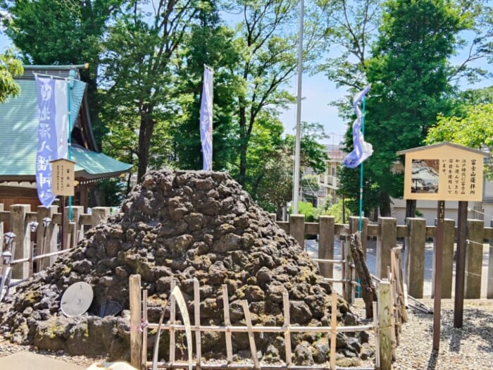 世界を魅了する下北沢を支えるパワースポット―北澤八幡神社と代沢稲荷神社を巡る開運散歩