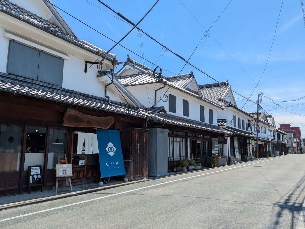 お茶の郷・八女福島の旧商家に泊まって町歩き! 日本茶の魅力を知る旅