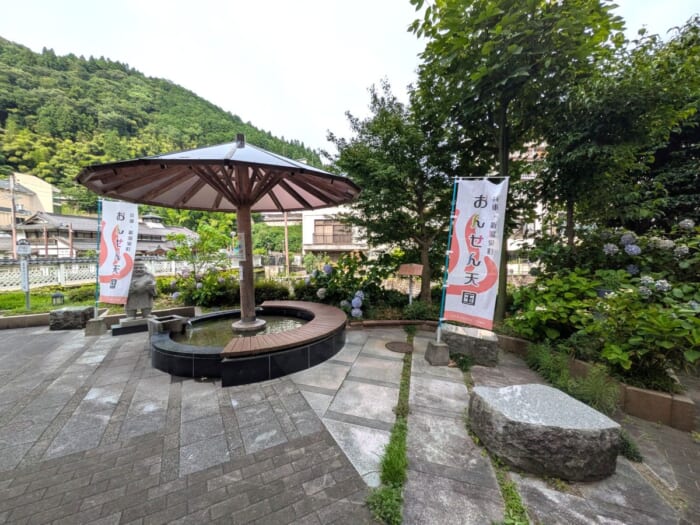 【兵庫・湯村温泉】森林に囲まれた露天風呂へ。三好屋で味わう癒し旅